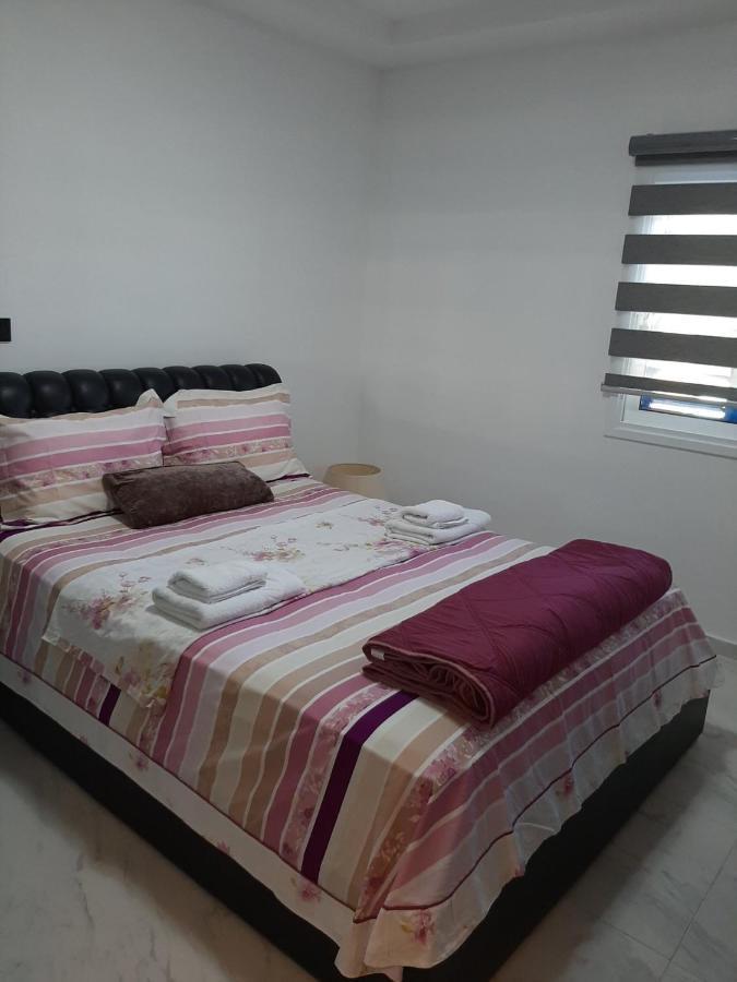 2 Bedroom Apartment-Mediterranean Type Paphos Exteriör bild